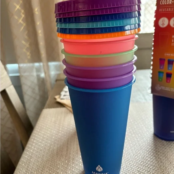 Color Changing cups - Picture 4 of 5
